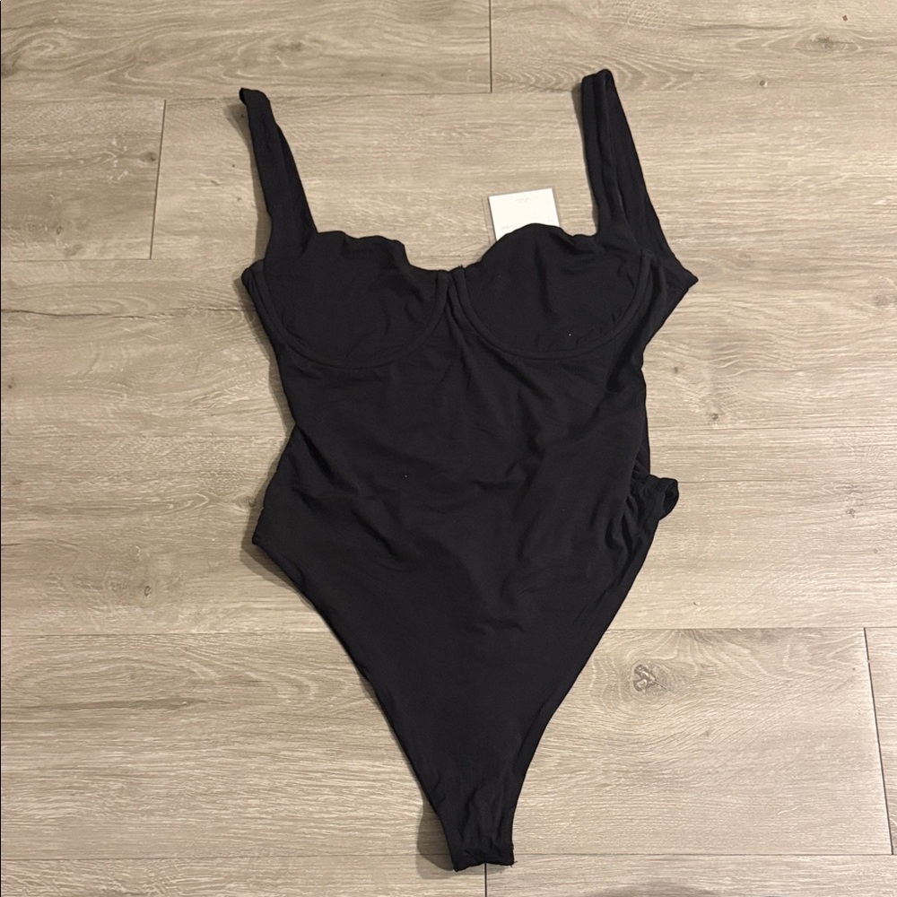 naked wardrobe Black Open Back Bodysuit - Picture 3 of 7